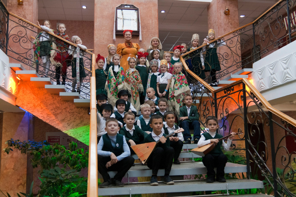 Северный хор.jpg Северный хор.jpg